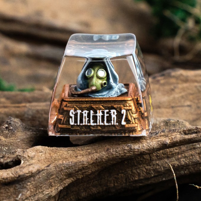 S.T.A.L.K.E.R 2 artisan keycap