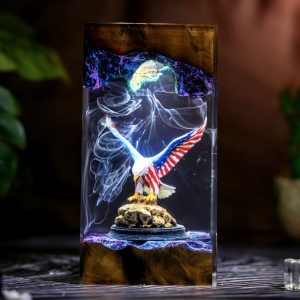 American Eagle Resin Lamp