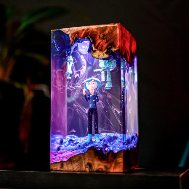 Customer photo of epoxy lamp on desk